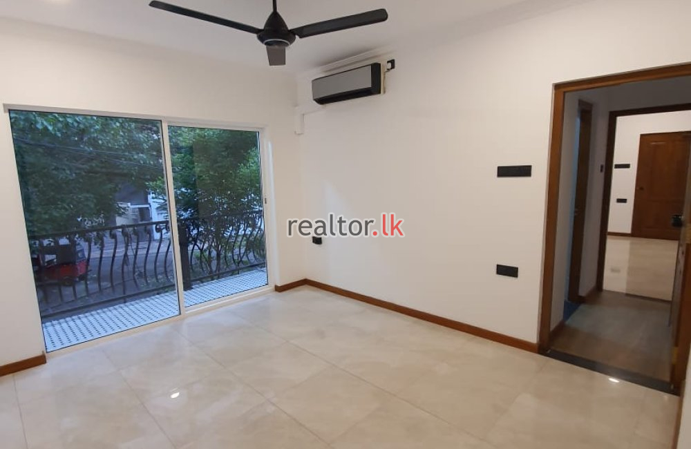 Five Bed For Rent In Park St Colombo