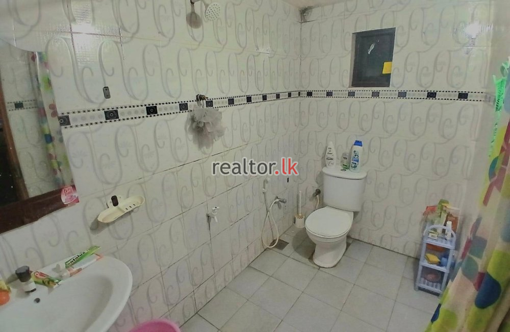 House For Sale At Nelson Lane Colombo 3