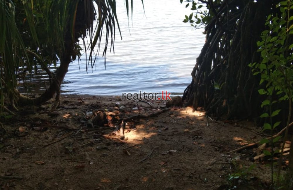 Facing Koggala Lake Land For Sale