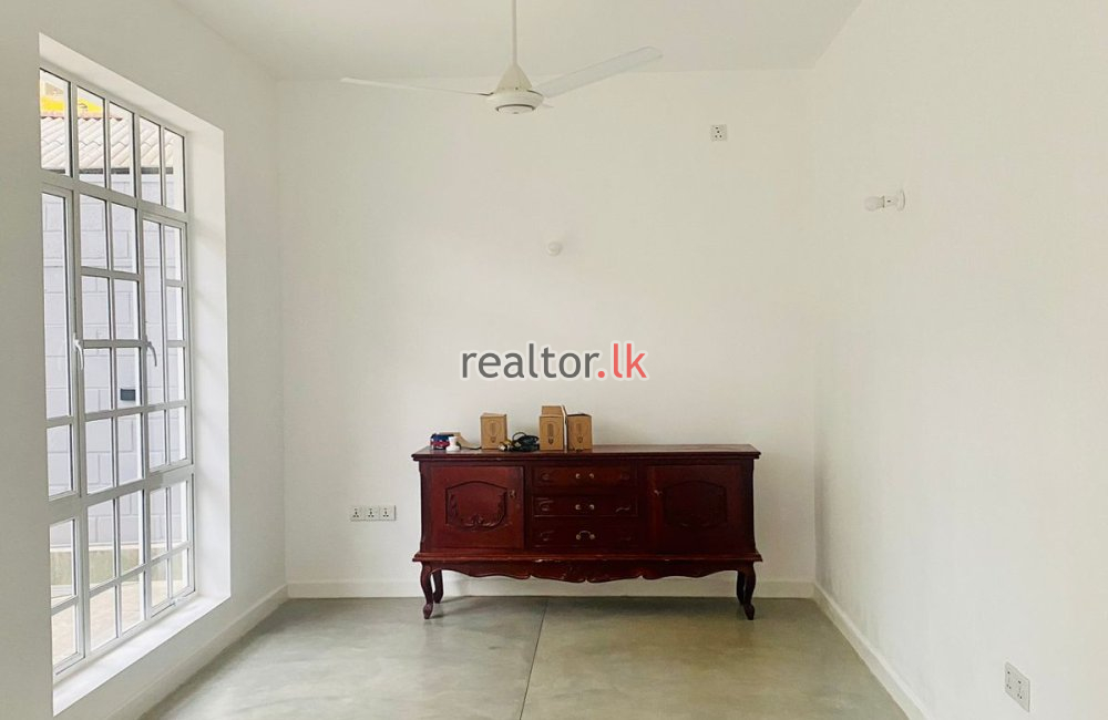 House For Rent At Rajagiriya Rd