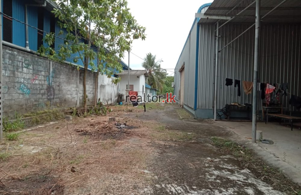 Warehouse For Rent At Malabe Rd Ambatale