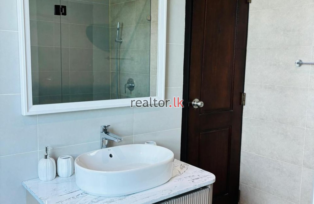 Luxury Refurbished Apartment for Rent in Iceland