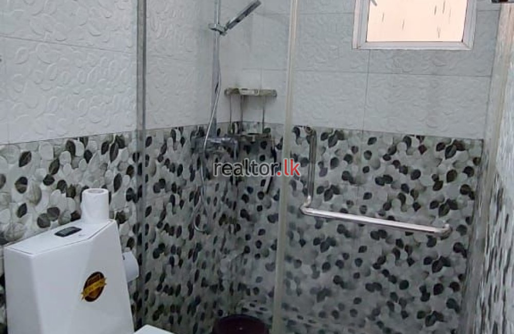 Three Bed Apartment For Rent In Colombo 06