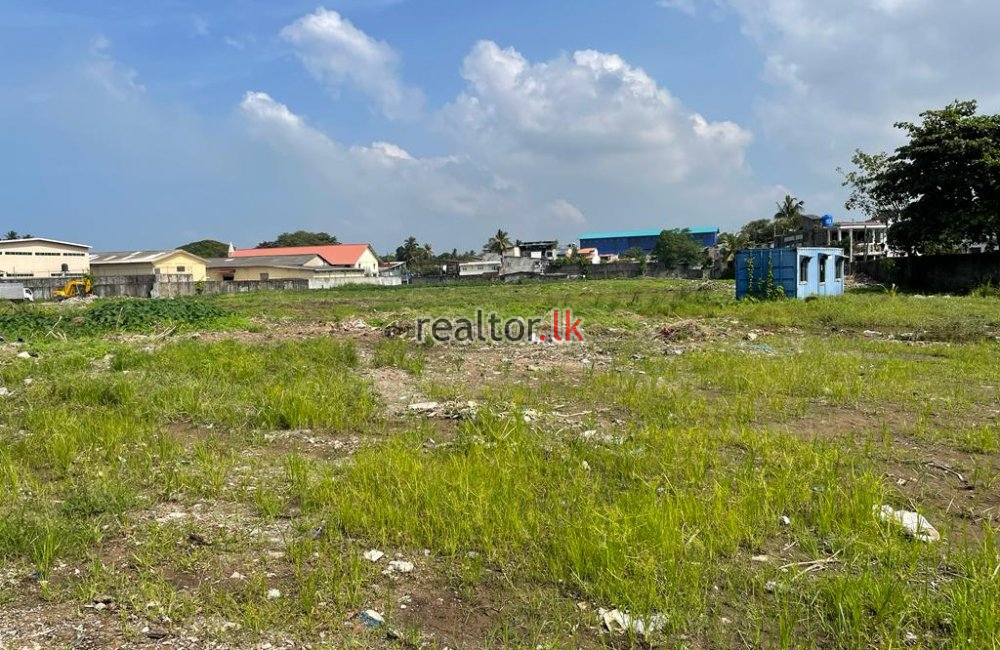 Land For Sale At Off Mattakkuliya Church Rd