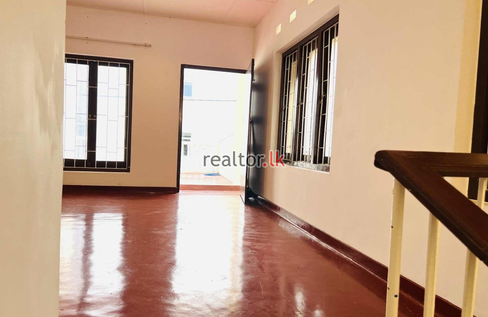 House For Rent At 9th Lane Nawala