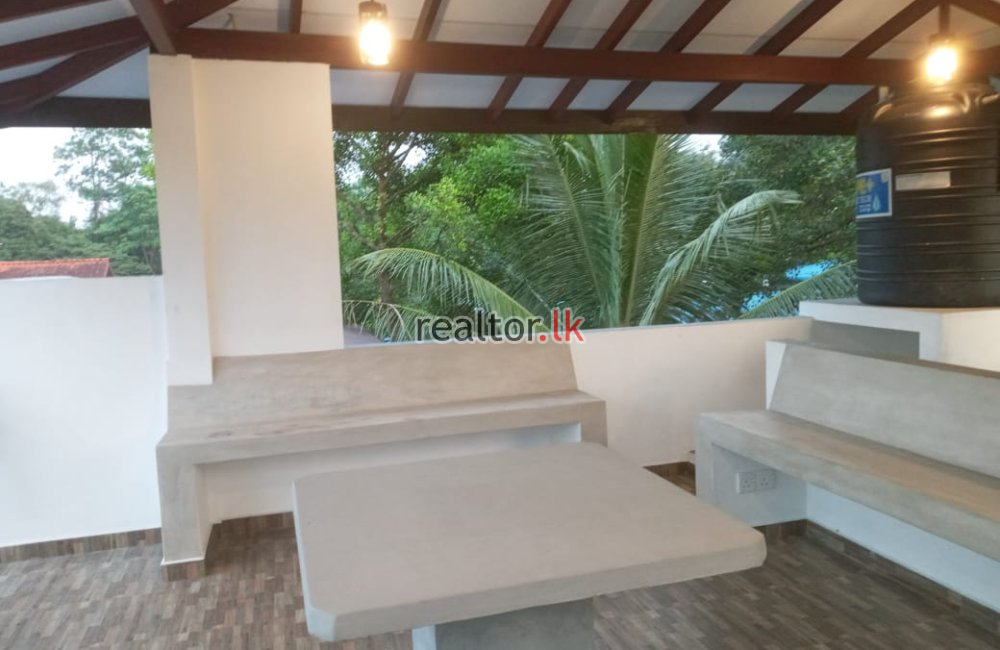 Off Udumulla Road House For Sale