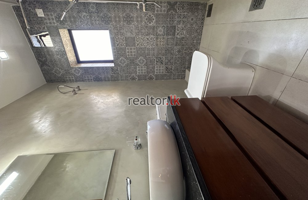 Duplex Apartment For Sale In Colombo 06