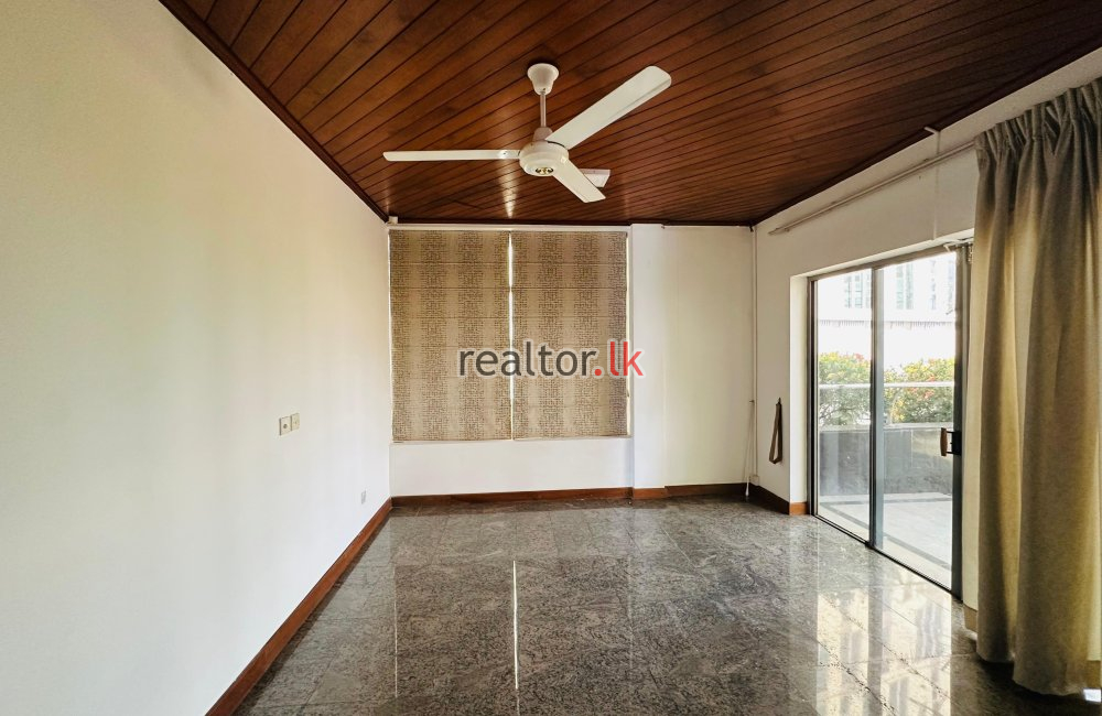 Higher Floor Office Space For Rent In Colombo 02