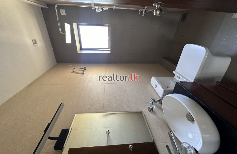 Duplex Apartment For Sale In Colombo 06