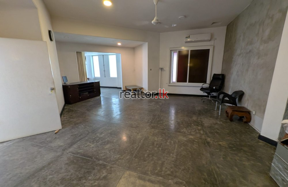 House For Rent In Off Dabare Mawatha Colombo 05