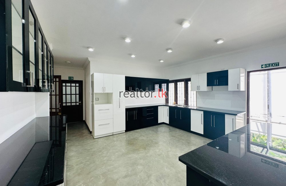 House For Rent In Colombo 04