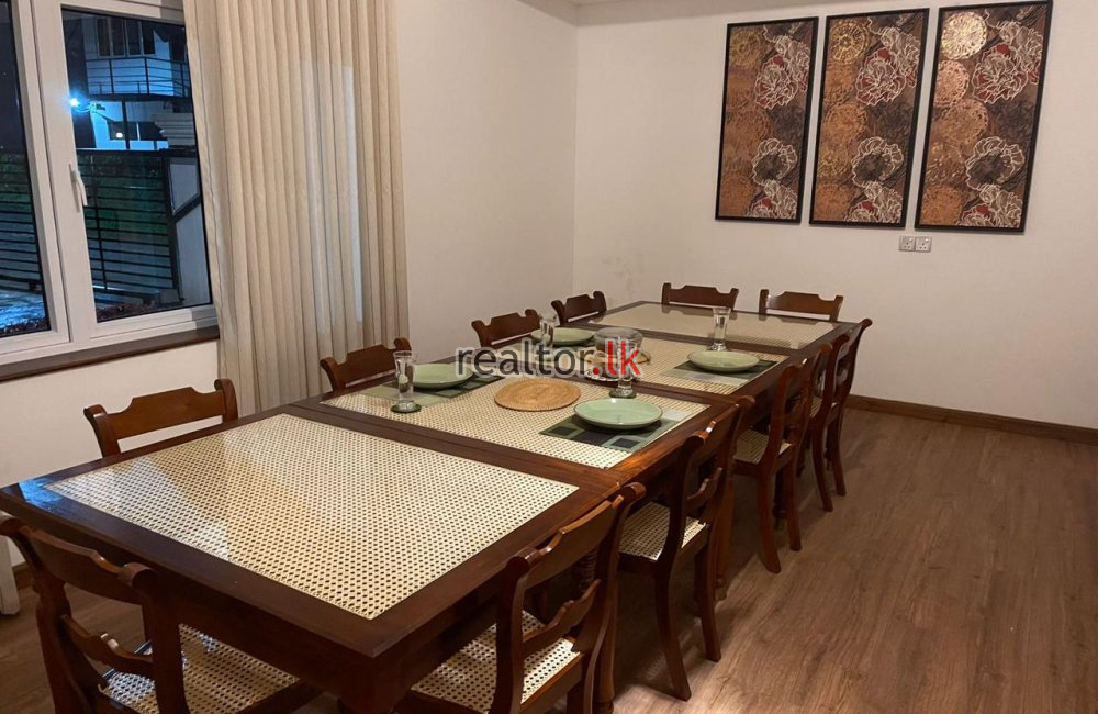 Bungalow For Sale In Nuwara Eliya