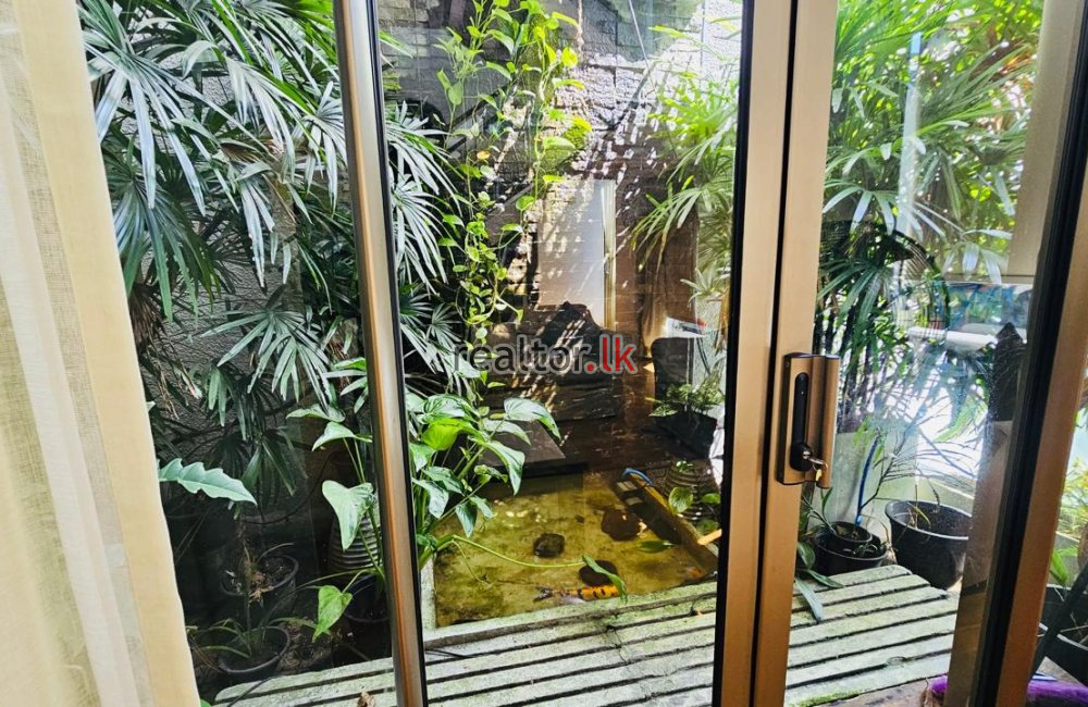 Three Bed Duplex At 7th Sense Apartments