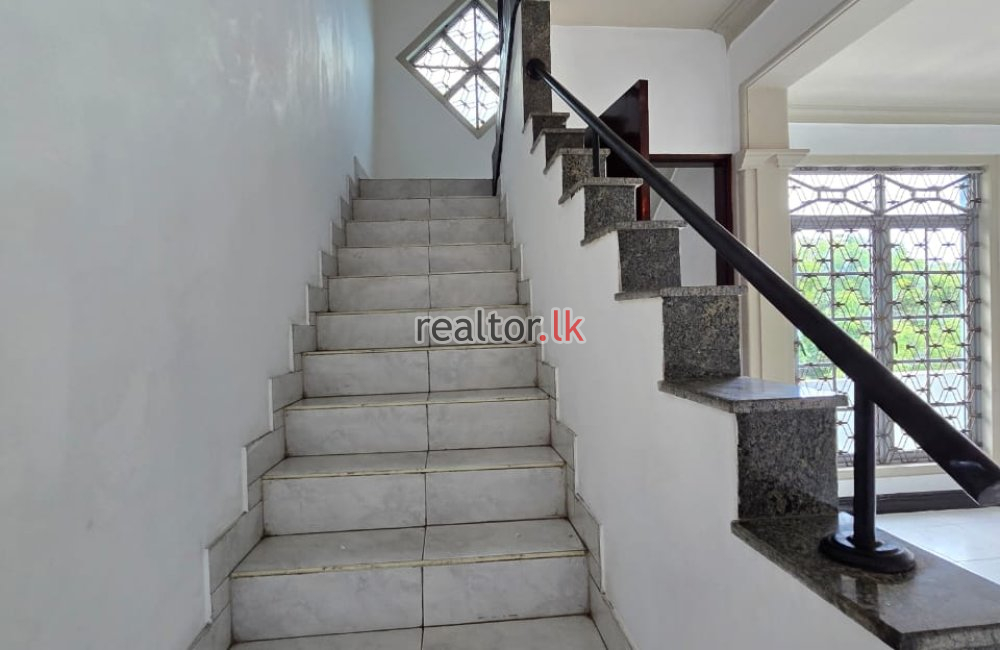 House For Sale At Asoka Gardens Colombo 04