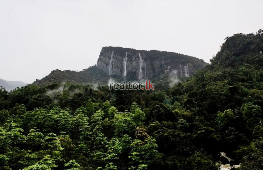 Land For Sale At Deraniyagala