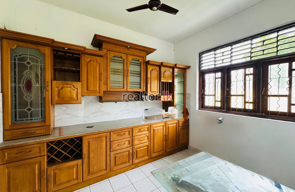 Two Storied House For Sale In Ratmalana