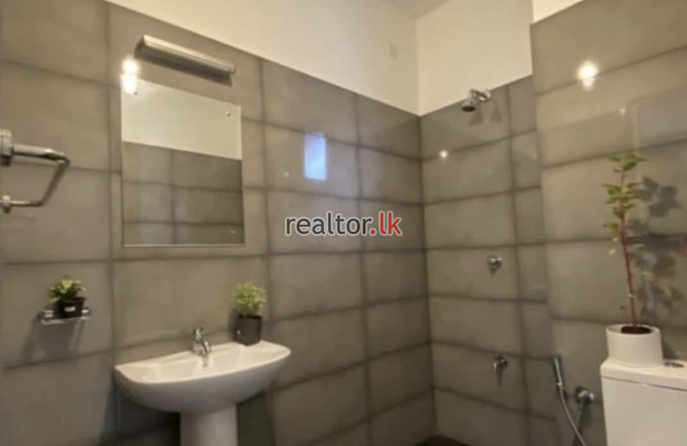 Three Bed For Rent In Oval View Residencies