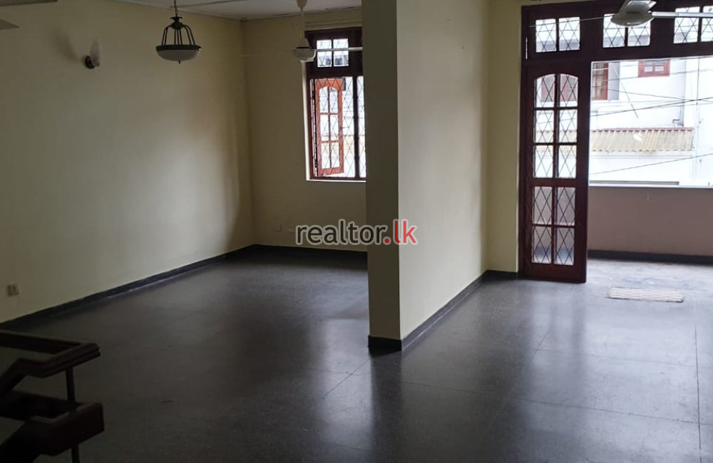 House For Rent At Galle Rd Wellawatta