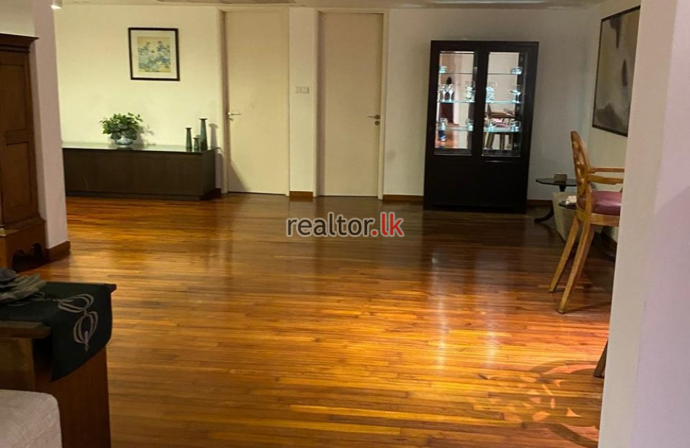 Four Bed For Sale In Monarch Apartments