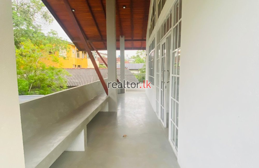 House For Rent At Rajagiriya Rd