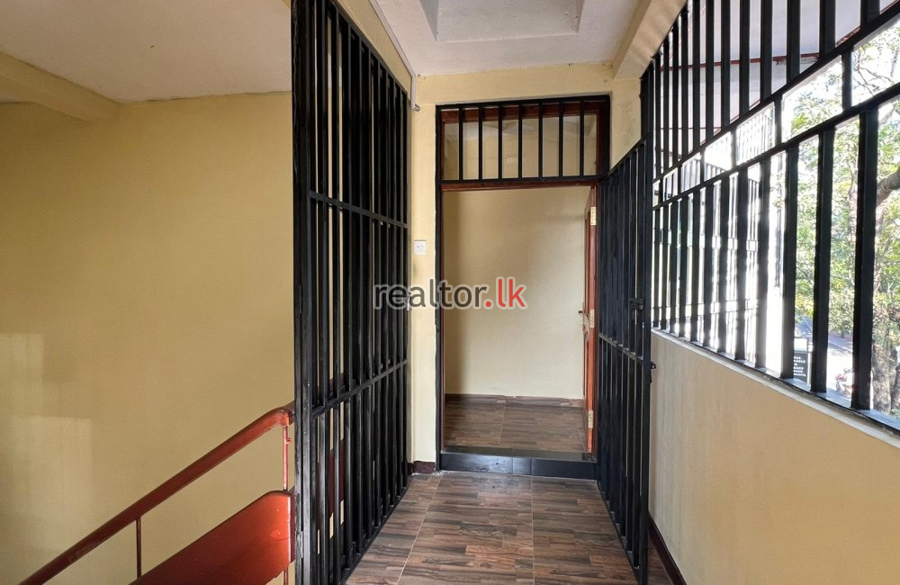 Unit House For Rent At Colombo 12