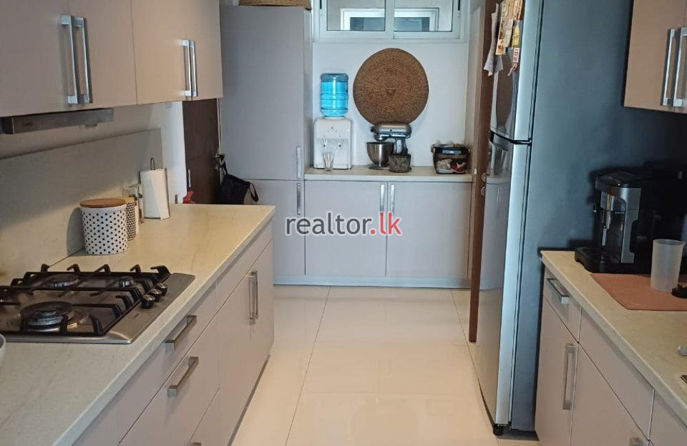 Three Bed Unit For Rent In Clearpoint Residencies