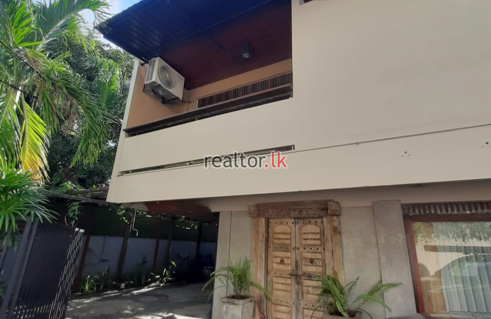 House For Rent At Dickmans Rd Colombo