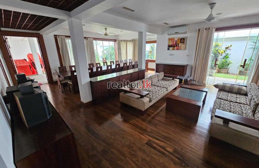 House For Rent In Guildford Crescent Colombo 07
