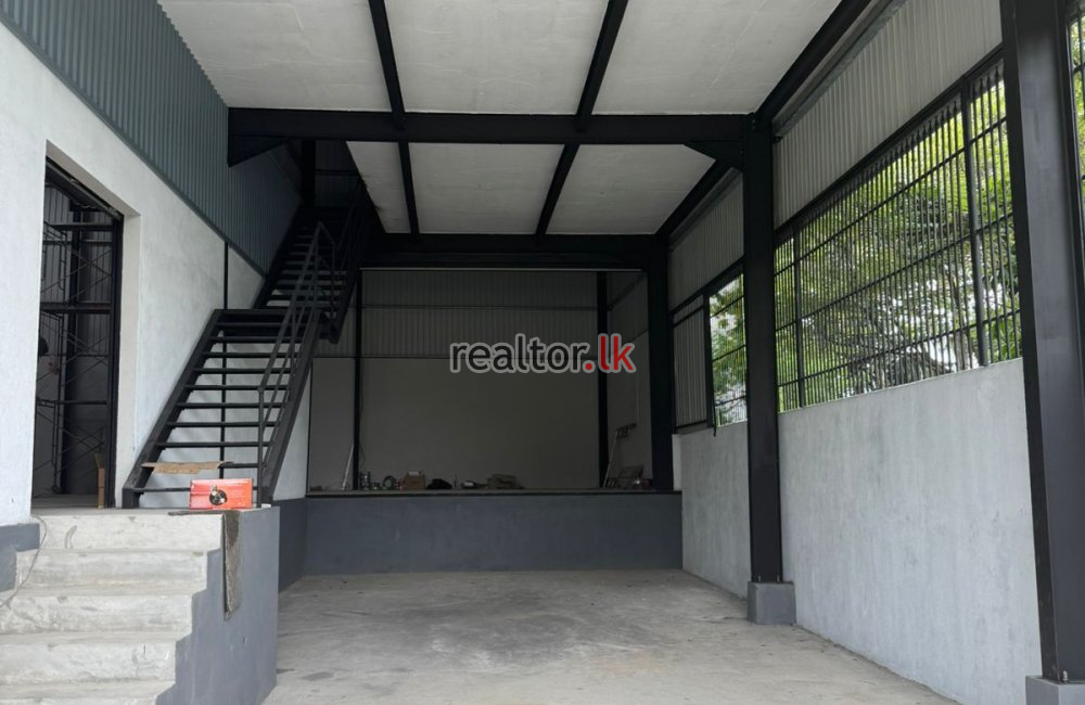 Warehouse For Rent In Kelanimulla Kotikawatta