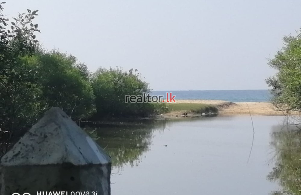 Hunnadeniya Land For Sale