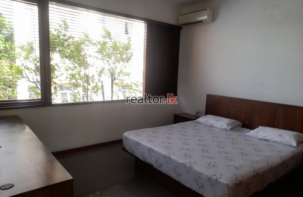 Three Bed For Rent At St.Peter\'s Pl Colombo 05