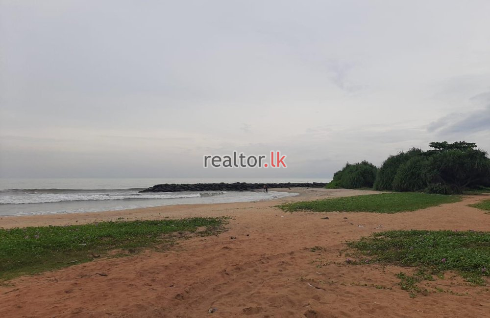 Beachfront Land For Sale In Kammala Waikkala