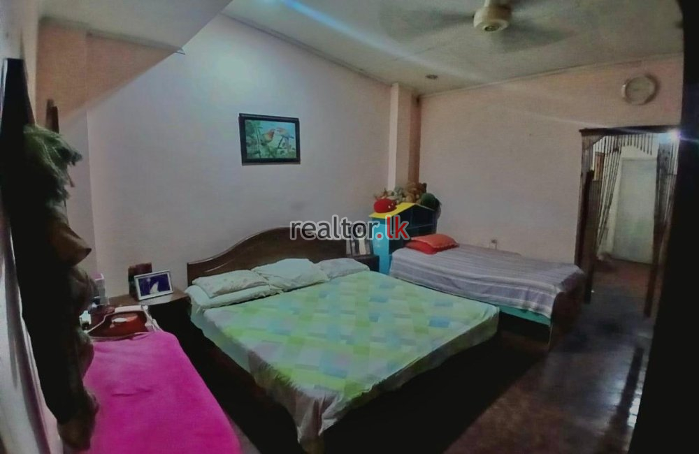 House For Sale At Nelson Lane Colombo 3