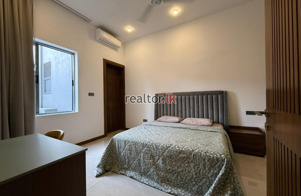 Lakefront Villa For Sale In Attidiya Dehiwala