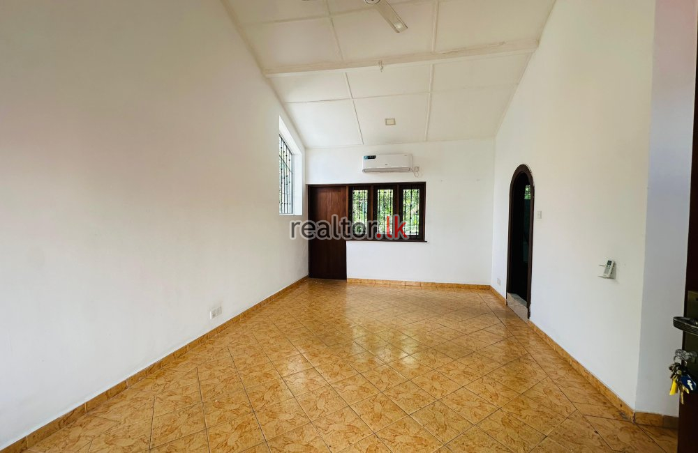 House For Rent In Colombo 04