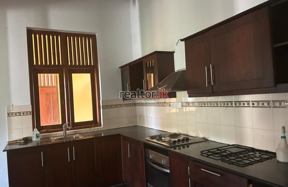 Villa For Sale At Bogahawatta Rd Pannipitiya