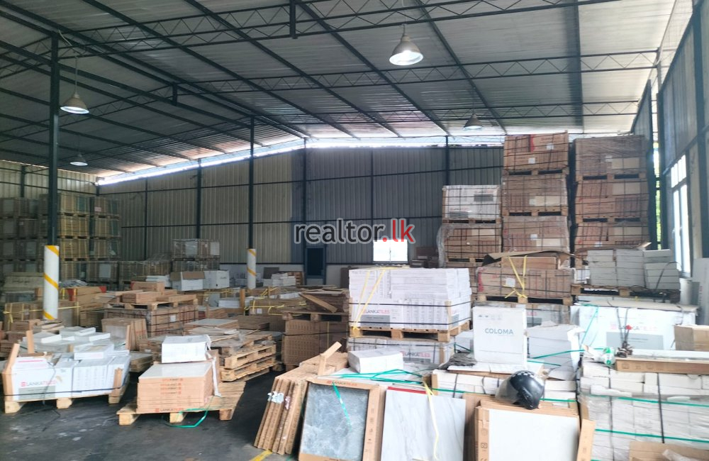 Spacious Warehouse For Rent At Kotte