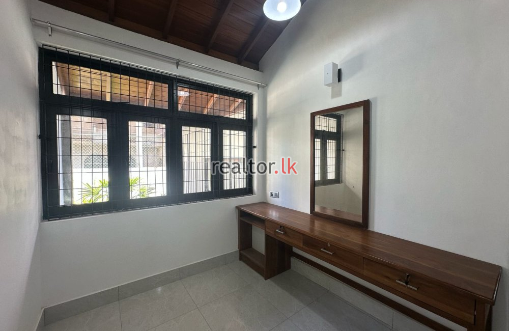 Furnished Two Bed Apartment For Rent In Colombo 5