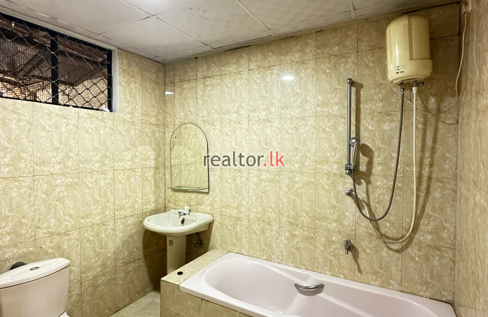 House For Sale In Charlemont Rd Colombo 06