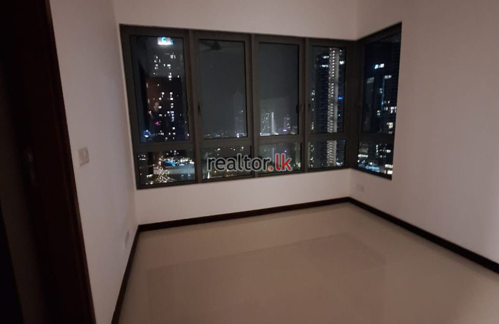 Tri-Zen Higher Floor Three Bed For Rent Colombo 2