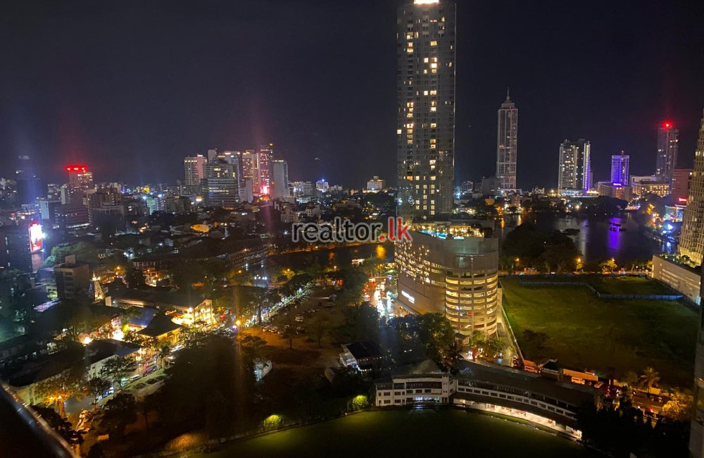 Three Bed For Rent In Empire Residencies