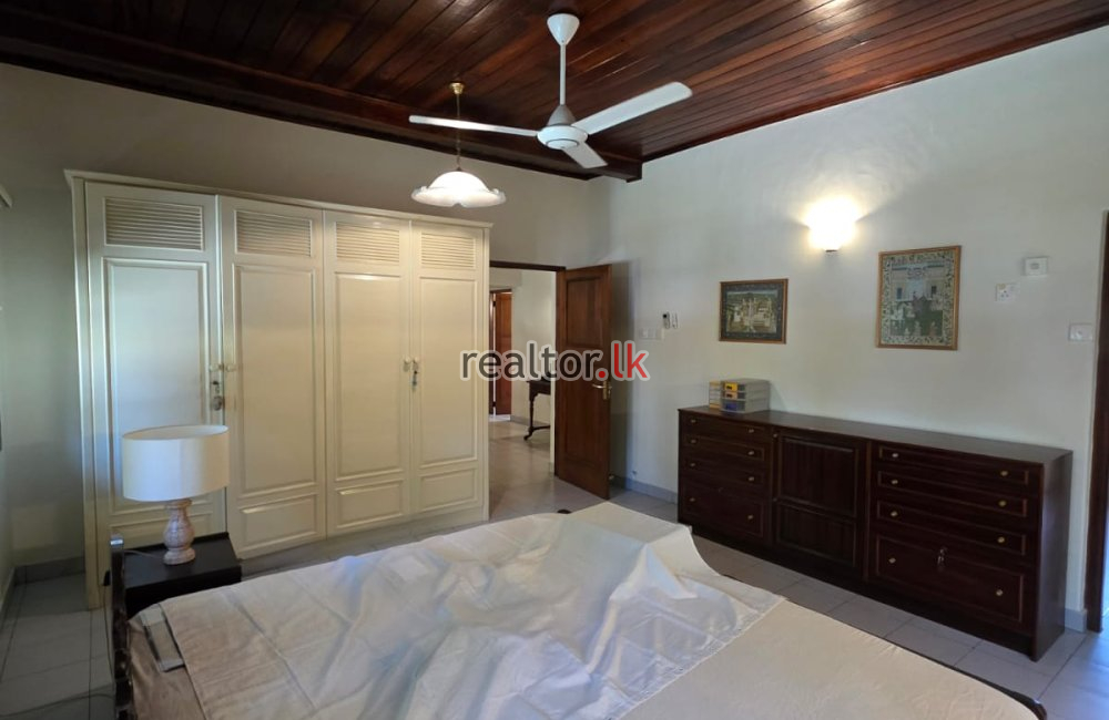 Spacious House For Rent In Colombo 05