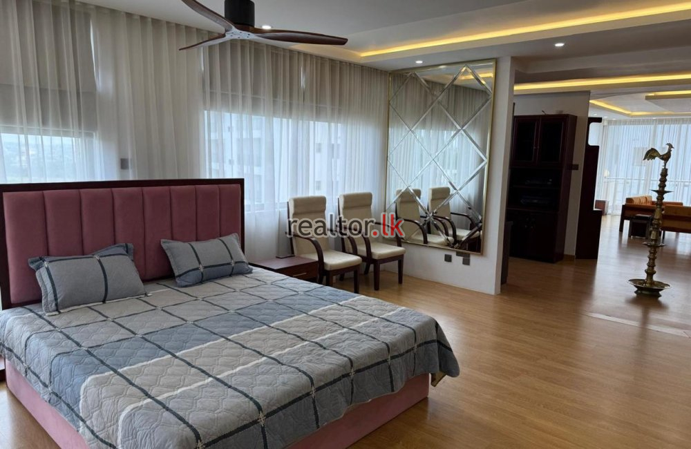 Six Bed For Sale In 2000 Plaza Residencies Kotte
