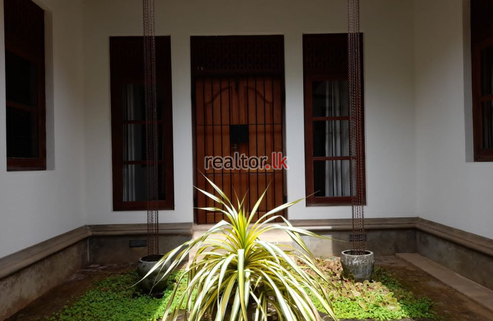 Lansigama Colonial House For Sale