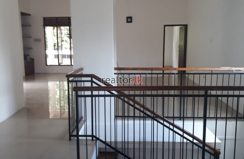 House For Sale At  Thalapathpitiya Nugegoda