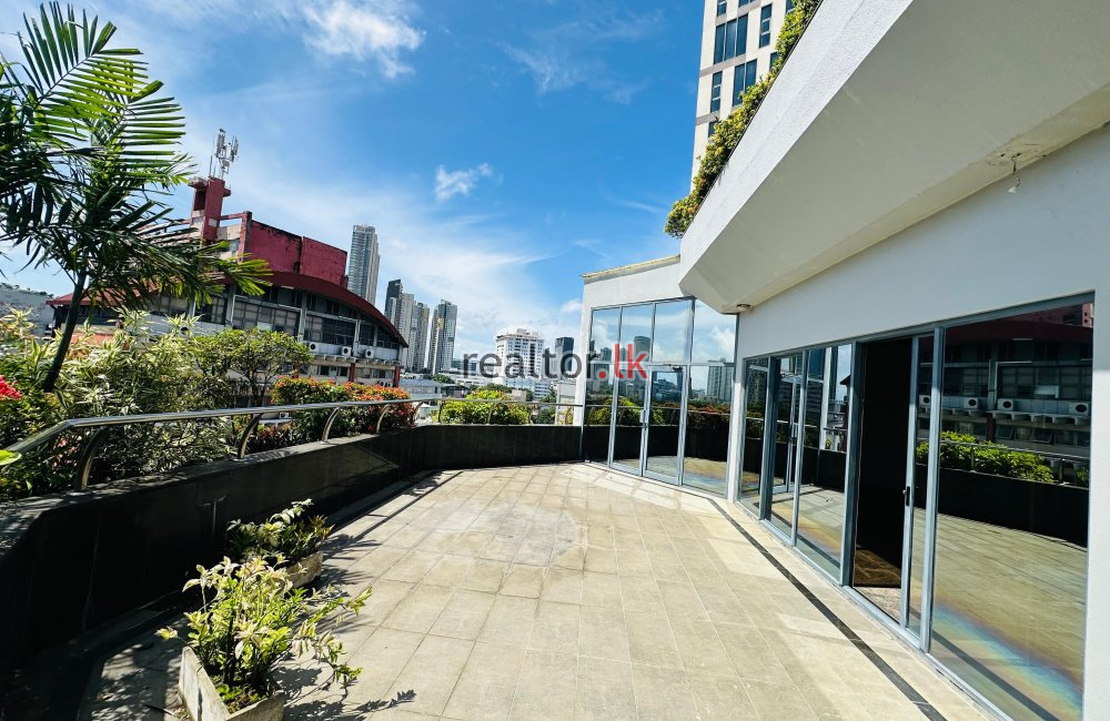 Higher Floor Office Space For Rent In Colombo 02