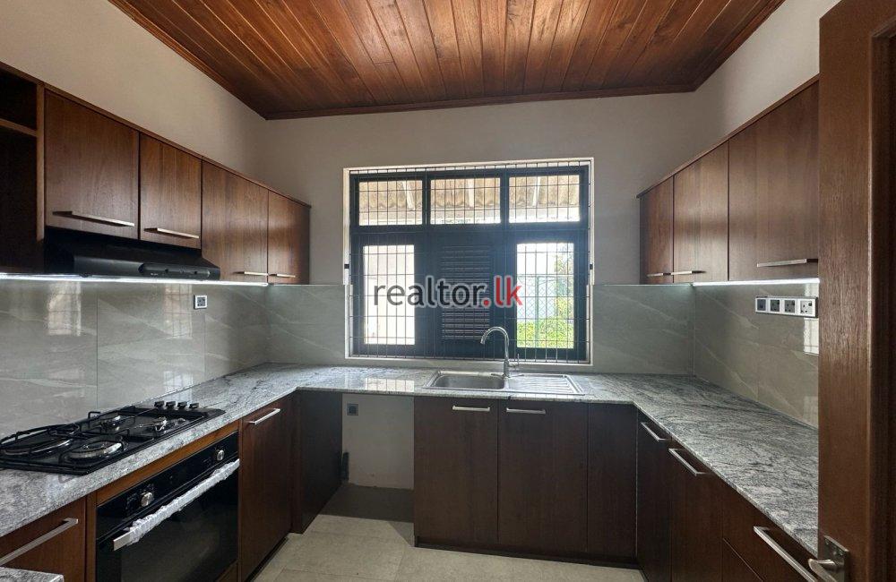 Furnished Two Bed Apartment For Rent In Colombo 5