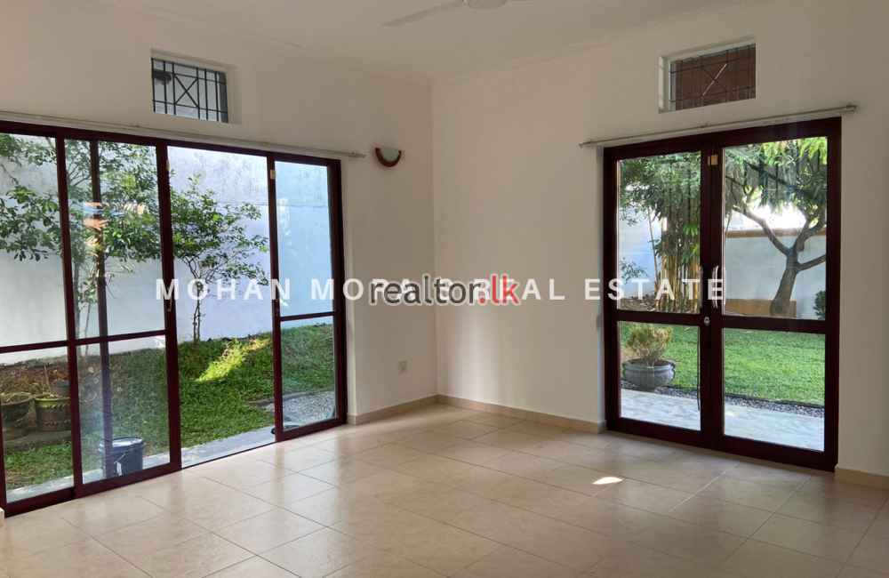 House For Sale At Kalalgoda Thalawathugoda