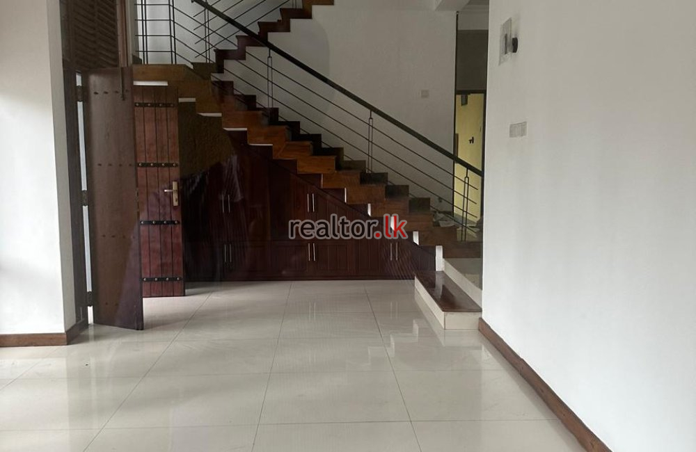 Two Story House In Somathalagala Mawatha Nugegoda