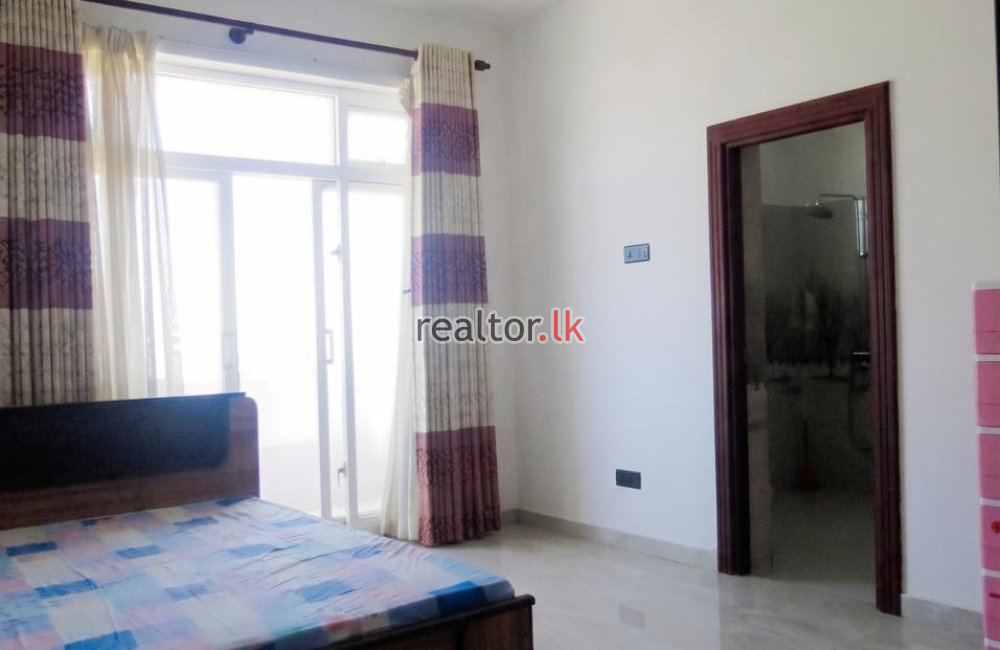 4 Bed Luxury Apartment For Sale In Wellawatta